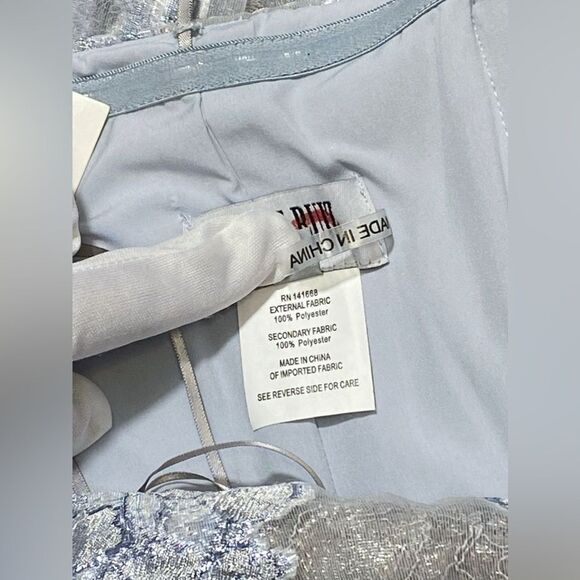 Rene Ruiz Collection Brocade Tulle Strapless Mermaid Gown size 4 - Picture 14 of 14